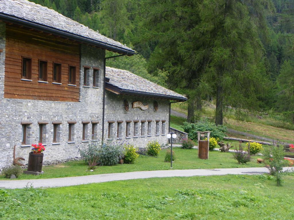 Hotel Les Granges La Thuile Eksteriør bilde