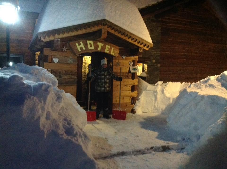 Hotel Les Granges La Thuile Eksteriør bilde